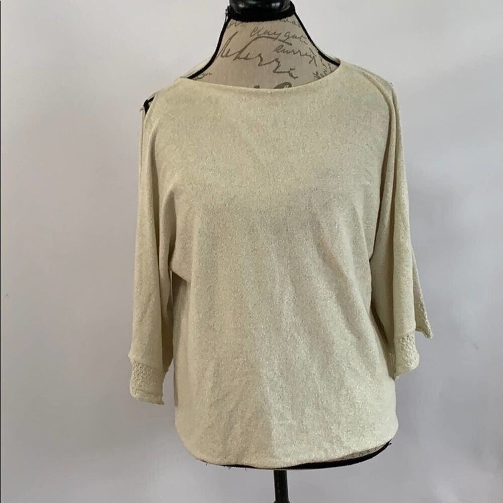 NWT CABLE & GAUGE SWEATER SIZE L
